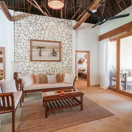 Villa Tulia มาเทมวu ภายนอก รูปภาพ